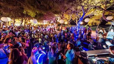 Clubbing in Fort George, Croatia
