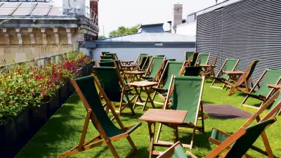 Deck chairs on the Ashmolean terrace