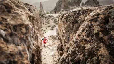 Pro runner in Gran Canaria race
