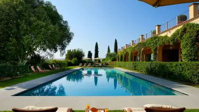 The pool at Castello del Nero