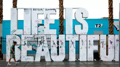 Sculpture mural in Las Vegas
