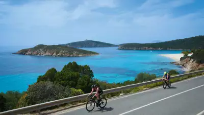 The coastal cycle of the Chia Laguna Tri