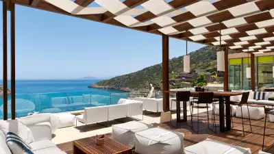 Crystal Box Outdoor Bar at Daios Cove
