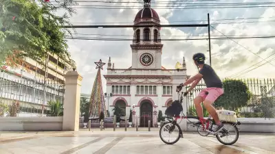 Riding a Brompton bike in Thailand