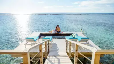 Overwater pool at Holiday Inn Kandooma Maldives