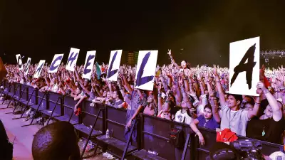 Front row at Coachella 2016, CA