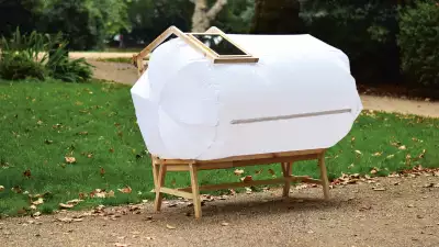 Park Bench Bubble by Thor ter Kulve – Mobitecture