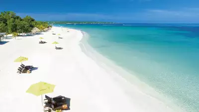 Beaches resorts in the Caribbean