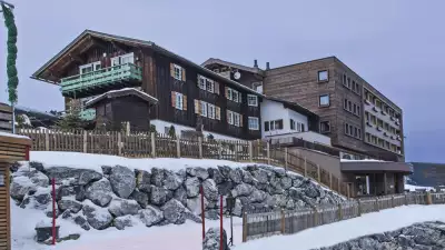 Alphotel, Austria