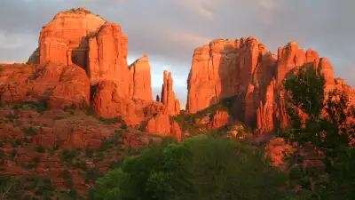 View from the trailhead in Sedona, Arizona