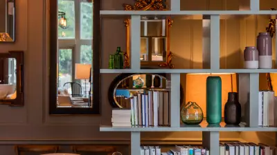 The Library at Another Place &ndash; The Lake