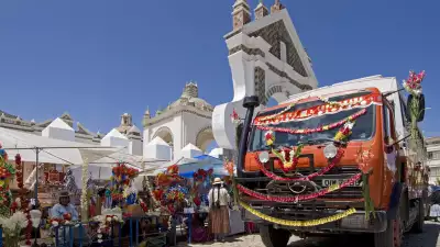 Best adventure holidays | Dragoman expedition vehicle in Copacabana, Bolivia