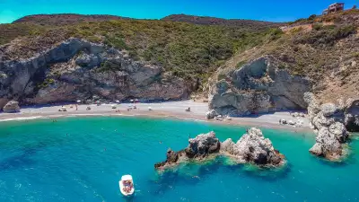 Kaladi Bech, Kythira