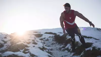 Ross Edgley in training