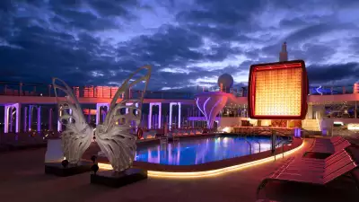 Celebrity Cruises: Celebrity EDGE's main deck at night