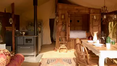 Self-catering accommodations in the UK and Ireland: Meadow Fescue