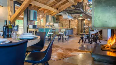 More Mountain: Interior of Ark chalet