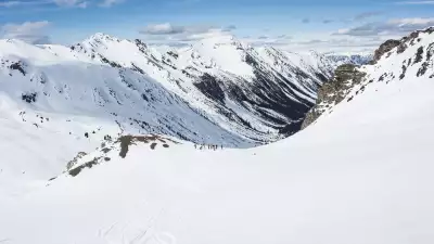 Best ski and snowboard holidays: Heli-skiing with CMH