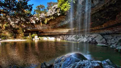 World's Most Awesome Swimming Pools: Hamilton Pool Texas
