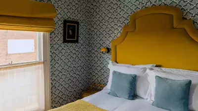 The Rose Deal: one of the rooms