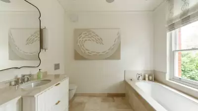 London Airbnb: Villa, Barnes