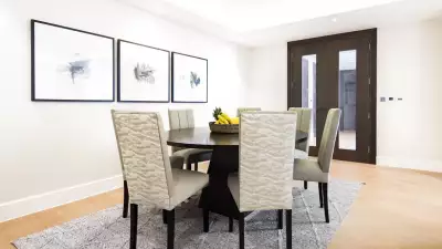 LOGAN PLACE &ndash; FLAT 1, Earl's Court