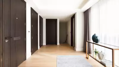 LOGAN PLACE &ndash; FLAT 1, Earl's Court