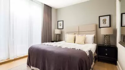 LOGAN PLACE &ndash; FLAT 1, Earl's Court