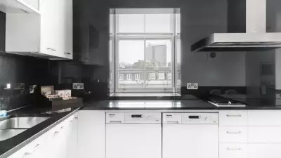 THE SAPPHIRE SUITE, KENSINGTON