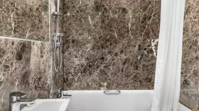 THE SAPPHIRE SUITE, KENSINGTON