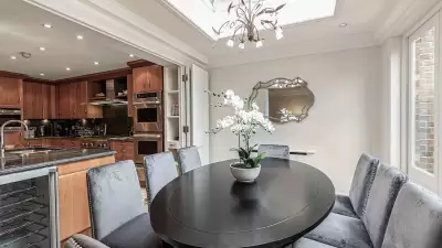 HERBERT CRESCENT, KNIGHTSBRIDGE