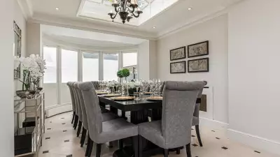 HERBERT CRESCENT, KNIGHTSBRIDGE
