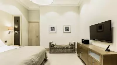 BEAUFORT PLACE, KNIGHTSBRIDGE