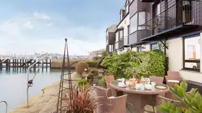 Cornish cottages by the sea: The Pierhouse