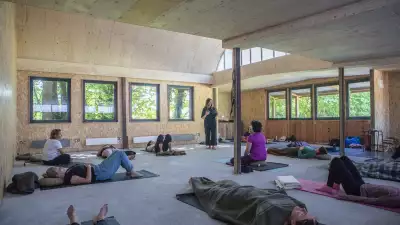Yoga practice, Fforest Glow