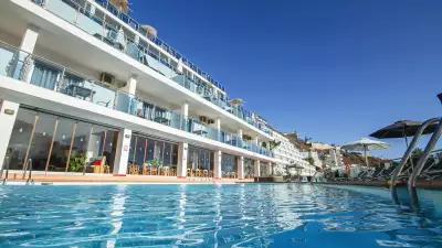 Servatur Casablanca Suites & Spa