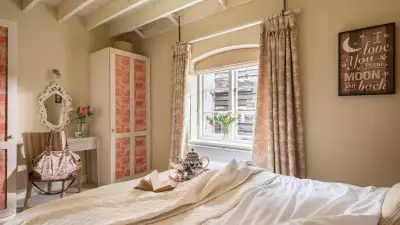 Bedroom, The Hop Store