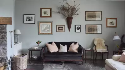 Sitting room, Coombeshead Farm