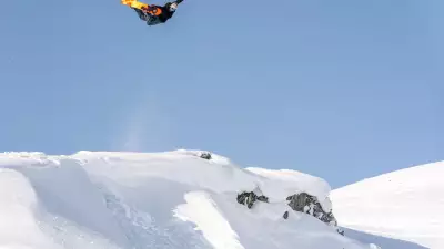 Snowboarding at LAAX