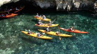 Kayaking-in-Gozo