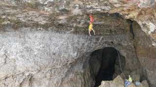 Rock-climbing-in-Gozo