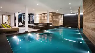 the_lodge-thingstodo-indoor_pool-hi-(1)