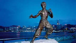 13.-Brucee-Lee-Statue-on-Avenue-of-Star