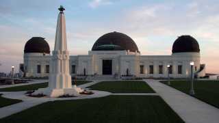 Griffith Observatory viewed from the north end of the lawn at dusk, March 2006