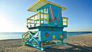 Miami-Beach-Lifeguard-Hut