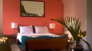 Soul-and-Surf-bedroom---orange