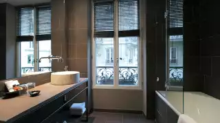 Hidden-Hotel-Bathroom-1-