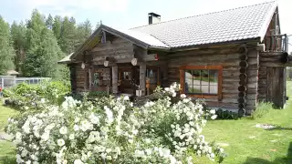 PYKÄLÄ LOG CABINS