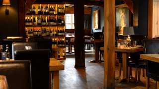 Bar and wine at Bildeston Crown
