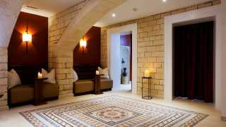 Mosaic tiled luxury relaxation area at Gainsborough Bath Spa